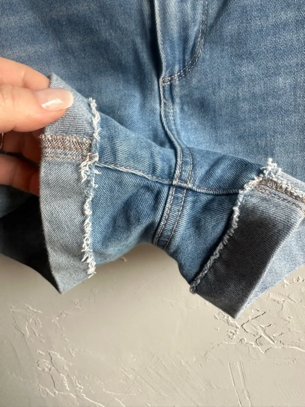 PAIGE‎ Jimmy Jimmy Distressed Denim Shorts Y2K Model Off Duty Festival Summer 29